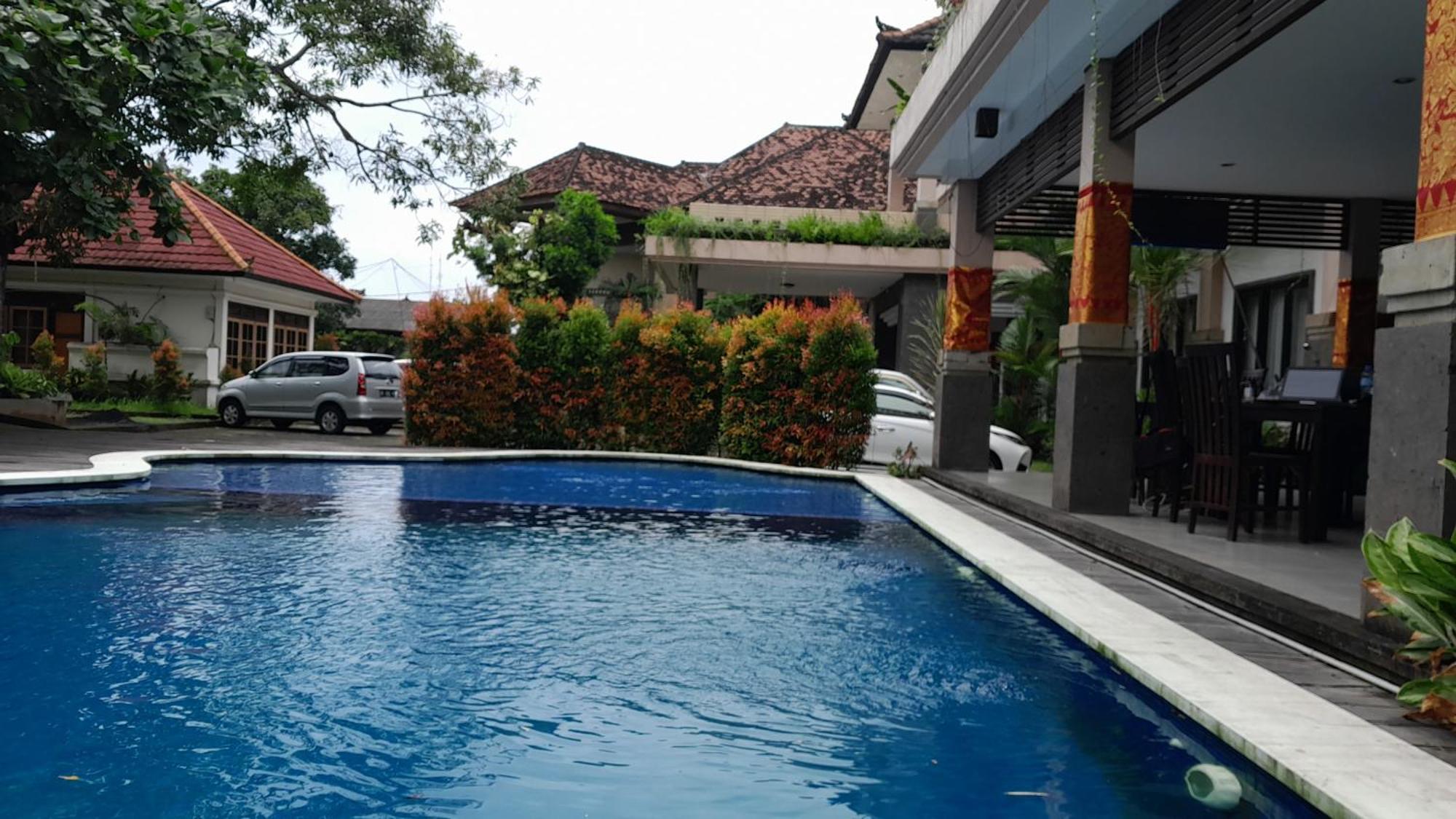 Kapal Hotel Dhyana Pura מראה חיצוני תמונה